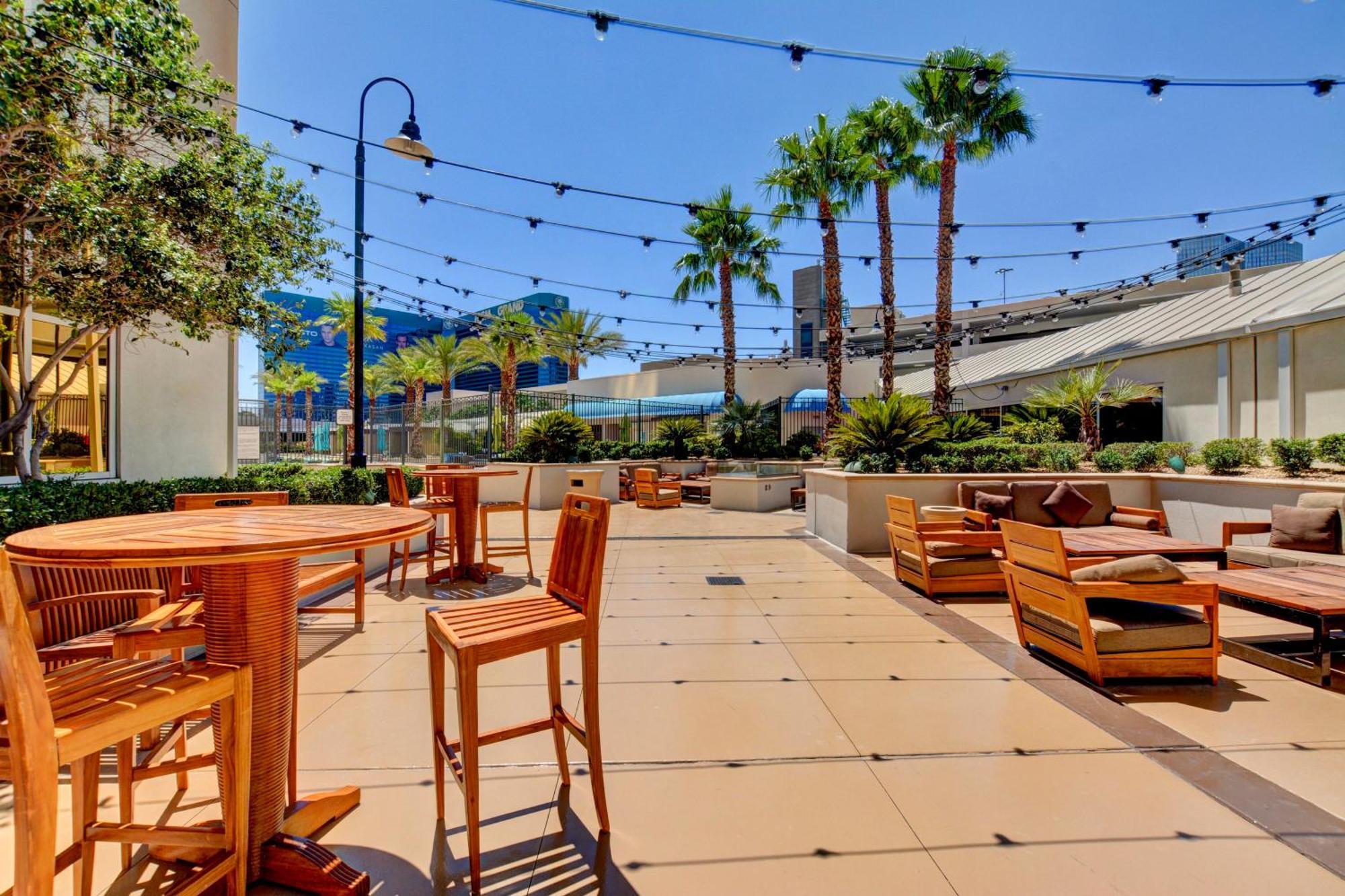 Strip View Suites - No Resort Fee ! Las Vegas Exterior photo